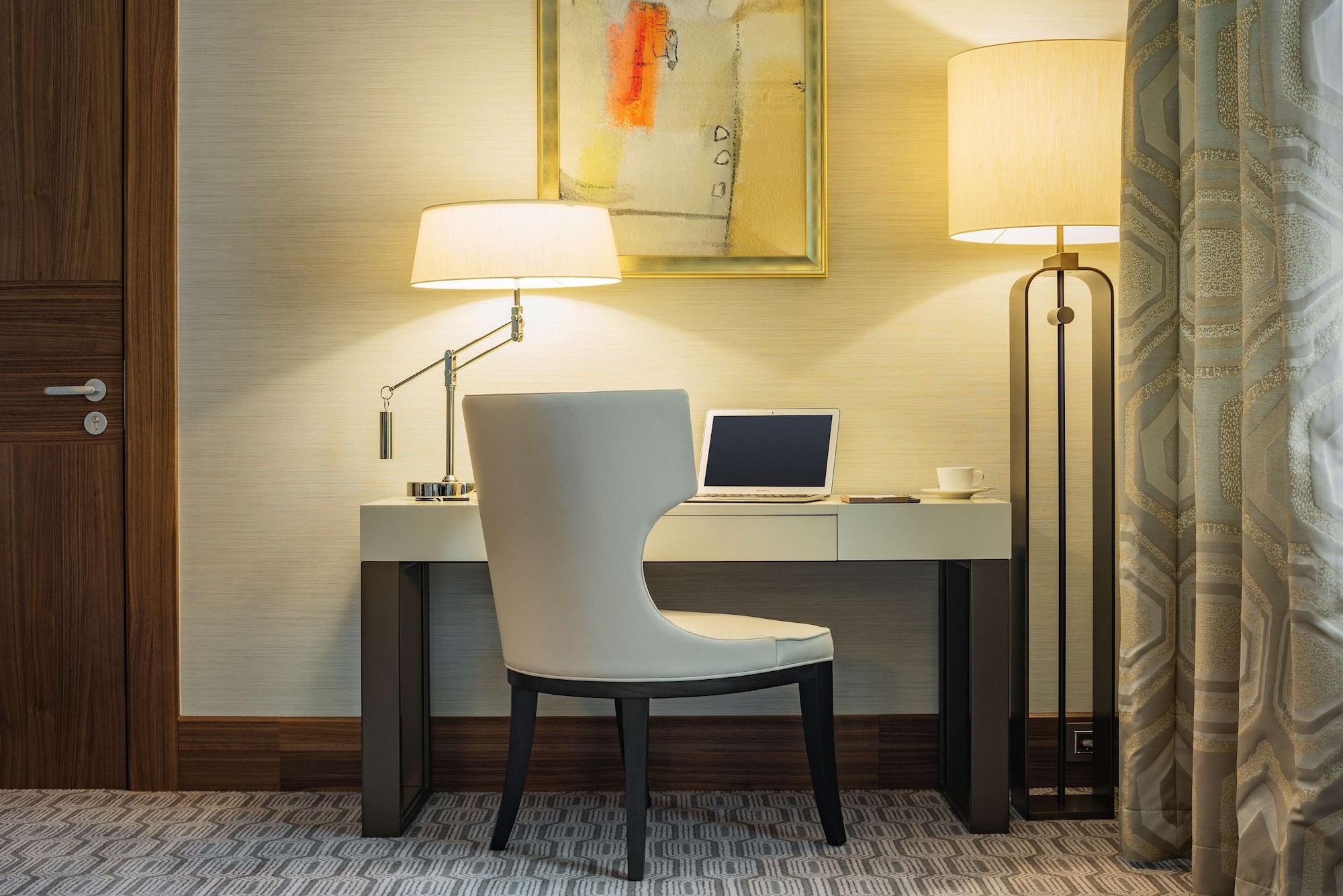 Grand Kempinski 5*