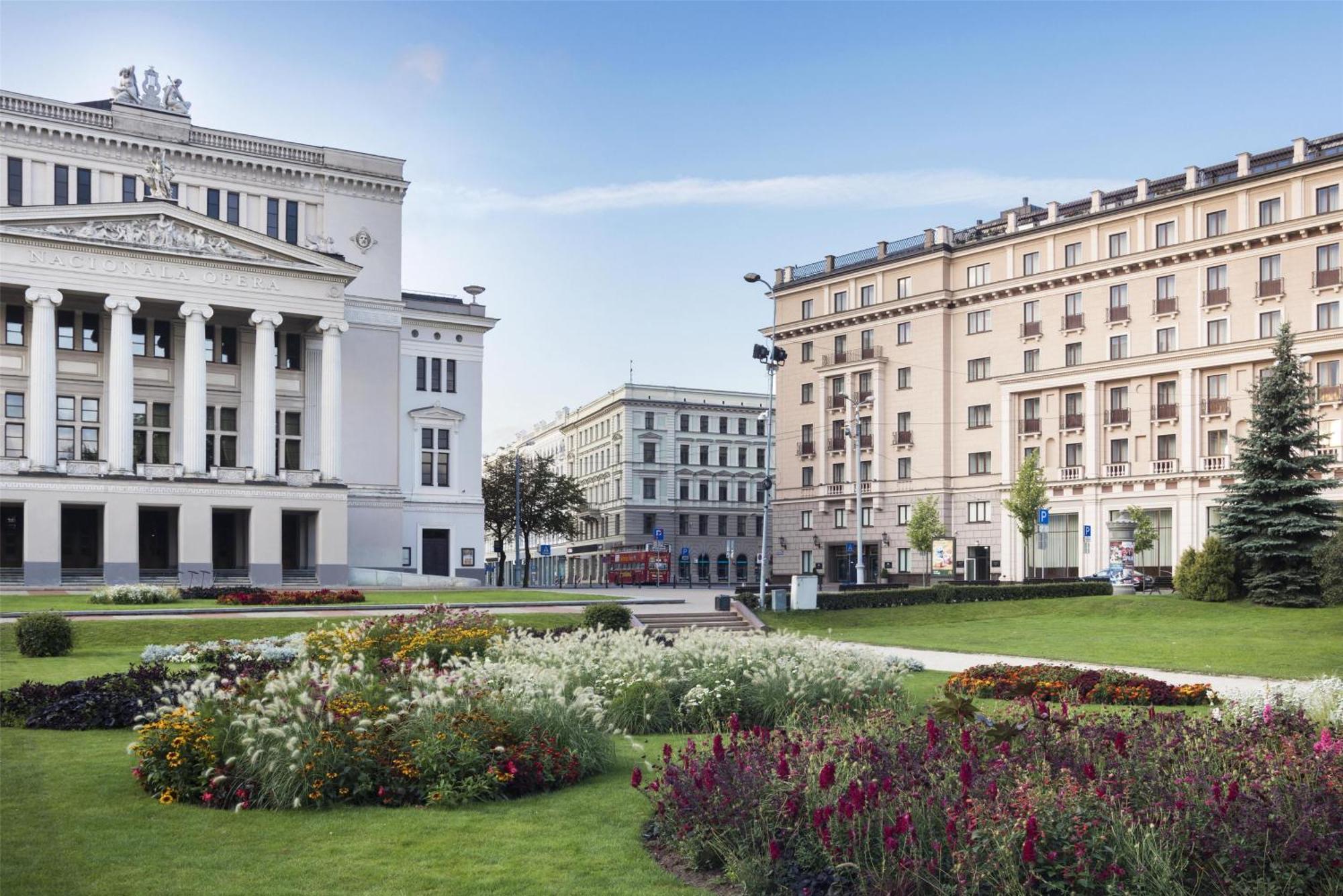 Grand Kempinski Hotel 5*
